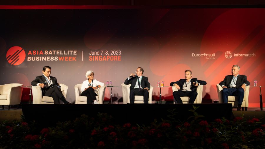 "الياه سات" تنظم في سنغافورة "أسبوع الياه سات في آسيا"