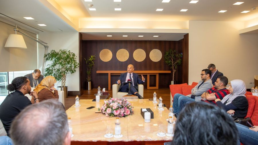 عميد جامعة جورجتاون صفوان المصري يعرض مبادرات وخططا جريئة للتميز الاكاديمي في لقائه بوسائل الإعلام