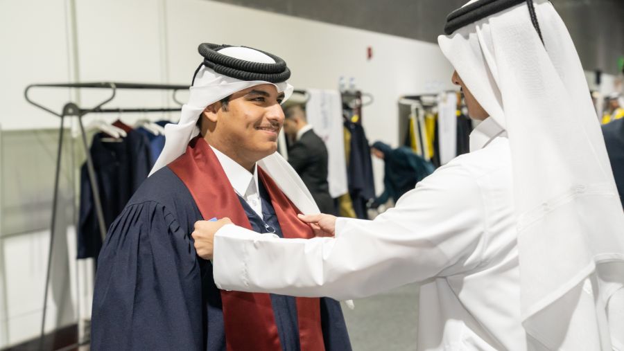 طلاب مؤسسة قطر يجسدون قيم التعلم اللاصفي من خلال العمل التطوعي