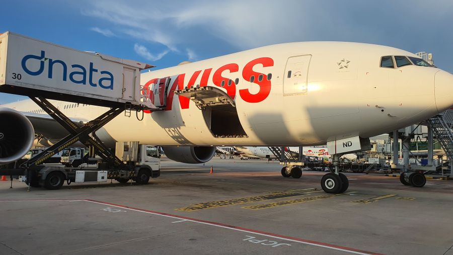 دناتا للتموين والتجزئة توسع شراكتها مع لوفتهانزا والسويسرية في سنغافورة