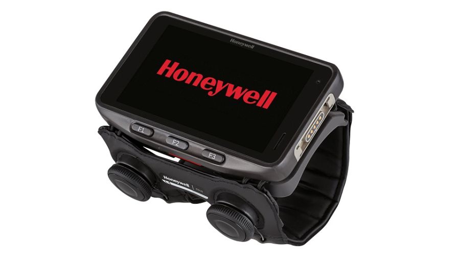 هانيويل تعزز كفاءة عمال المستودعات من خلال تزويدهم بأحدث التقنيات المتطورة