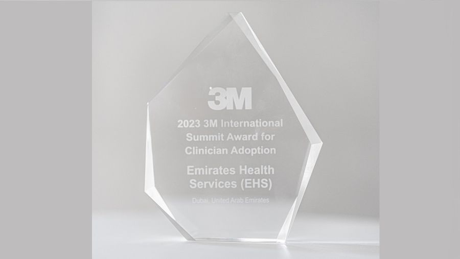 مؤسسة الإمارات للخدمات الصحية تحصد جائزة "ثري إم" الدولية عن برنامج التعرفة الصوتية 