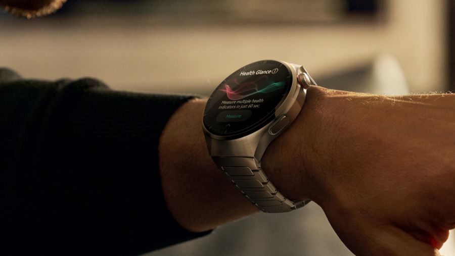 إليك كيفية توصيل سلسلة HUAWEI WATCH 4 بسهولة بأجهزة Android و iOS