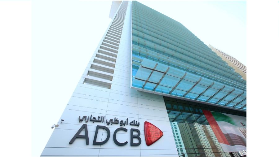 بنك أبوظبي التجاري يحقق أرباحاً قياسية