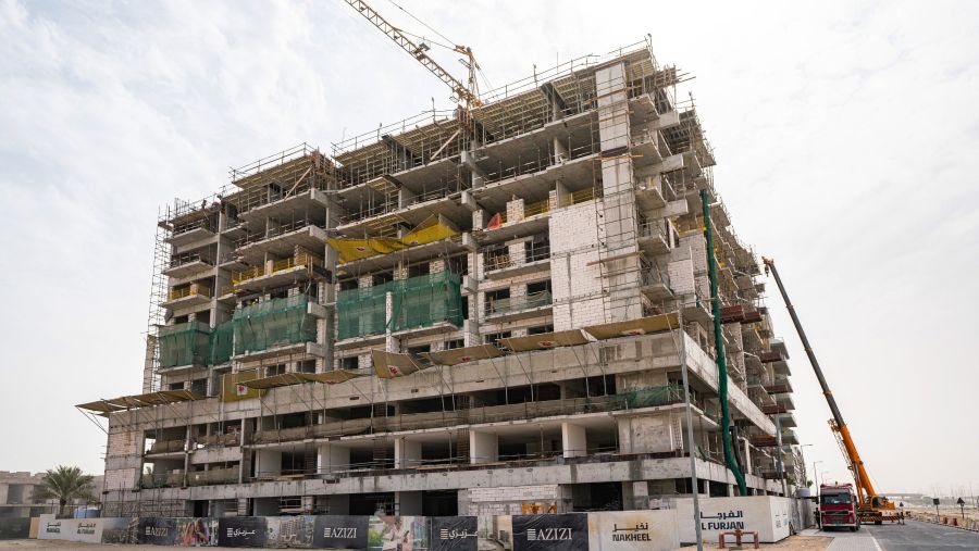 عزيزي تنجز 31% من أعمال البناء في مشروعها "بيرل" بالفرجان