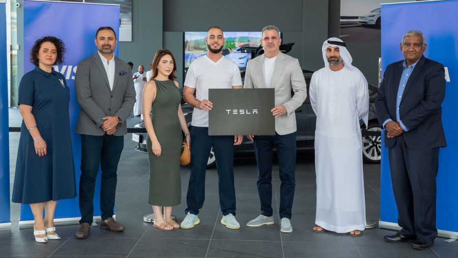 بنك الإمارات دبي الوطني يعلن عن أسماء الفائزين بالجائزة الكبرى لحملة مرر. ادفع. اربح مع Visa