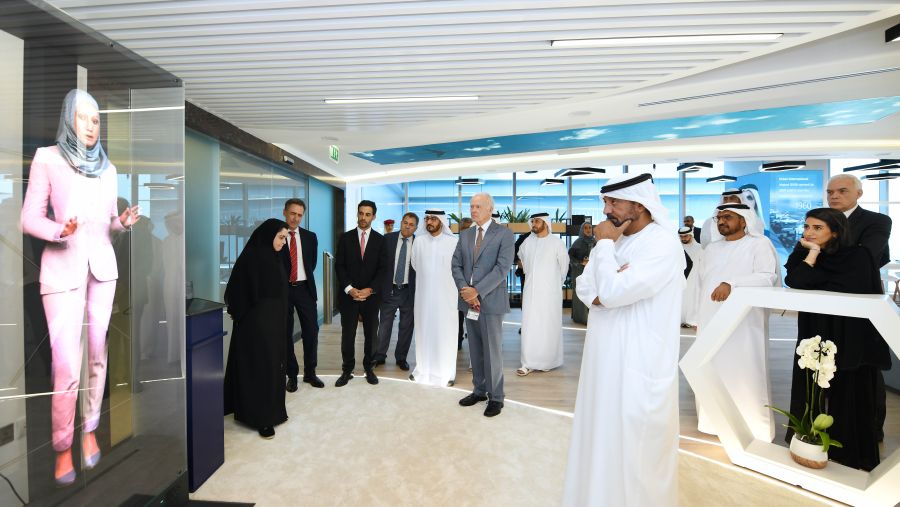 أحمد بن سعيد يفتتح "مجلس الابتكار" في مقر مجموعة الإمارات