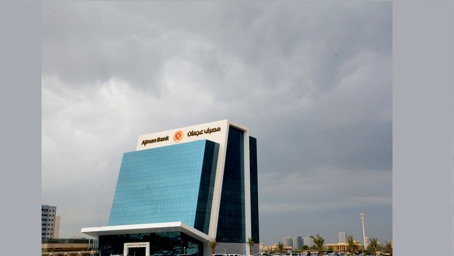 مصرف عجمان يقدم خدمة Google Pay ليتيح لعملائه الاستمتاع بتجربة دفع رقمية سلسة للإصدار الفوري