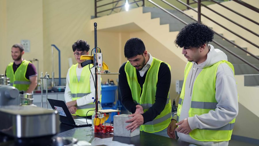 جامعة أبوظبي تستكمل خطة تطويرية شاملة استعداداً لانطلاق العام الأكاديمي الجديد