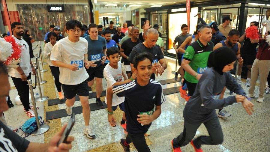 مجلس دبي الرياضي ينظم 150 سباقا للجري في مراكز التسوق في 14 عاما