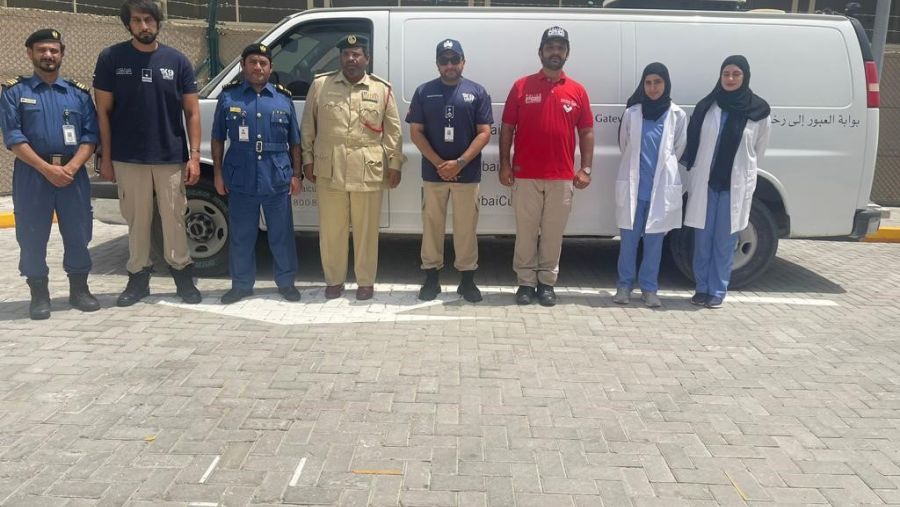 جمارك دبي  تعقد مقارنة معيارية مع "شرطة دبي" في مجال البيطرة والرعاية الصحية للكلاب الجمركية 