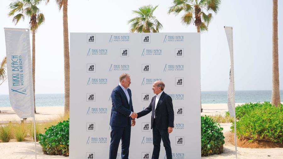 شراكة بين الدار العقارية و"نيكي بيتش جلوبال" لإطلاق مشروع سكني فاخر مُطلّ على الواجهة البحرية في رأس الخيمة 