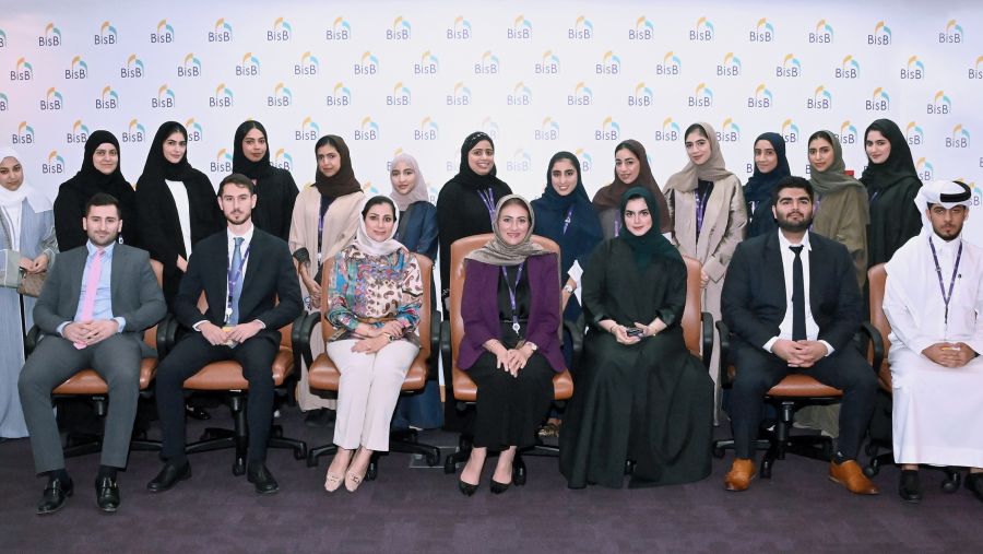 بنك البحرين الإسلامي (BisB) يختتم تدريبه الصيفي لطلبة وخريجي الجامعات بنجاح