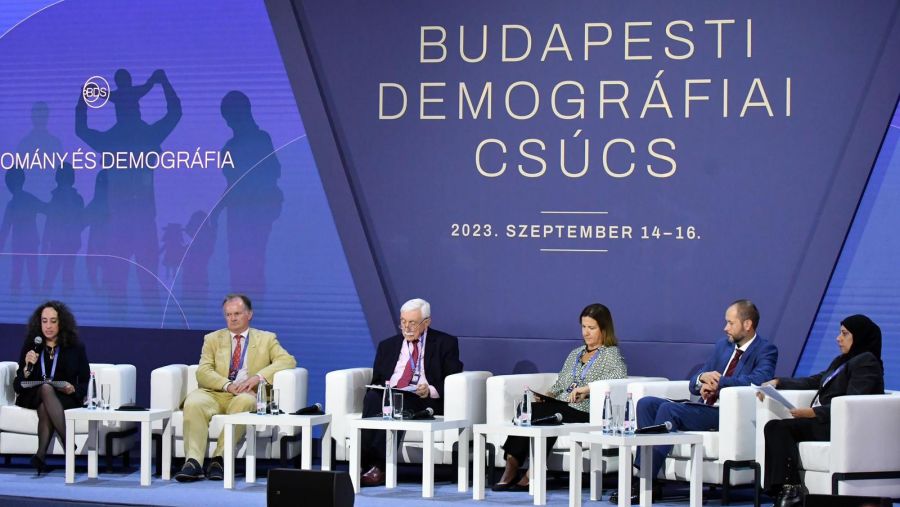معهد الدوحة الدولي للأسرة يناقش السياسات الأسرية في قمة بودابست للديموغرافيا