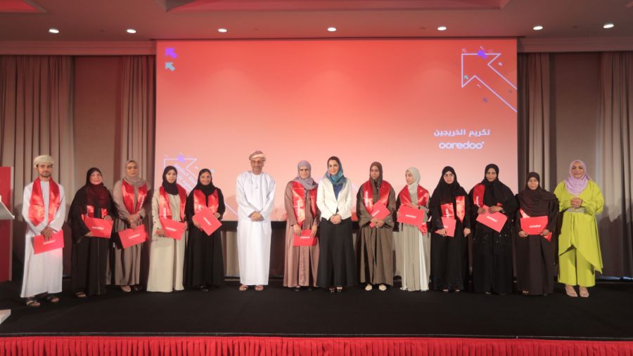 تحتفل Ooredoo بتخريج أكثر من 120 عُماني من قادة القطاع ورواد الأعمال الرقميين المستقبليين