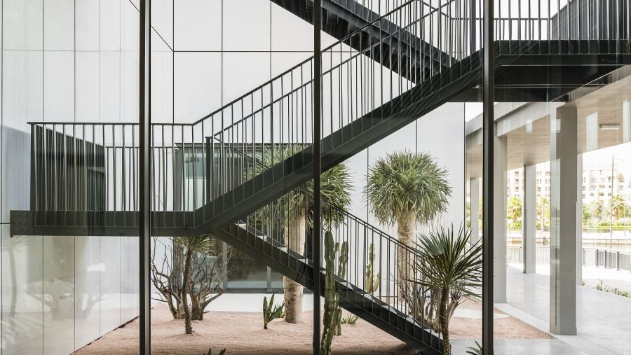 فن جميل و"دبي للثقافة" تطلقان برنامجاً يوفر منح للمشاريع الإبداعية في الدولة لمعالجة أزمة المناخ