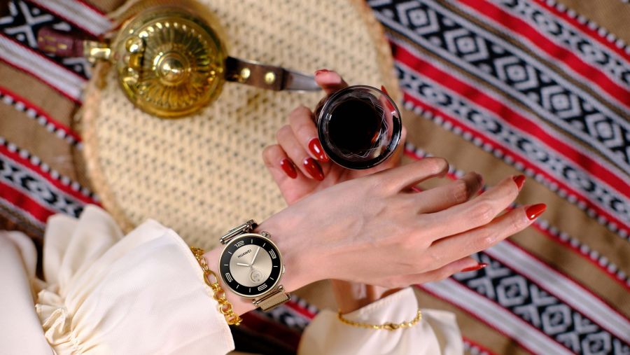 هواوي تغيّر قواعد اللعبة بساعتها الجديدة HUAWEI WATCH GT 4 ورؤيتها الجديدة: "رائدة في الموضة"