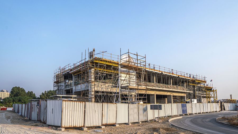 عزيزي للتطوير تنجز 17% من مشروع "عزيزي فيستا" في مدينة دبي للاستوديوهات