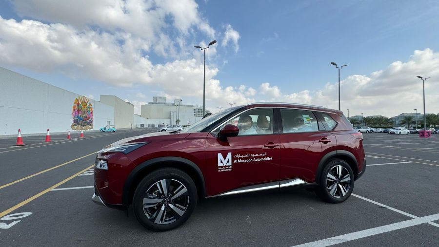 "المسعود للسيارات نيسان" راعي خدمات التنقل في "ياس مارينا" خلال فعاليات أسبوع السباق