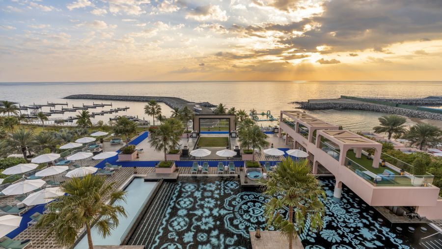 منتجع شاطىء فيرمونت الفجيرة يحتفل بحلول موسم أعياد الميلاد ورأس السنة