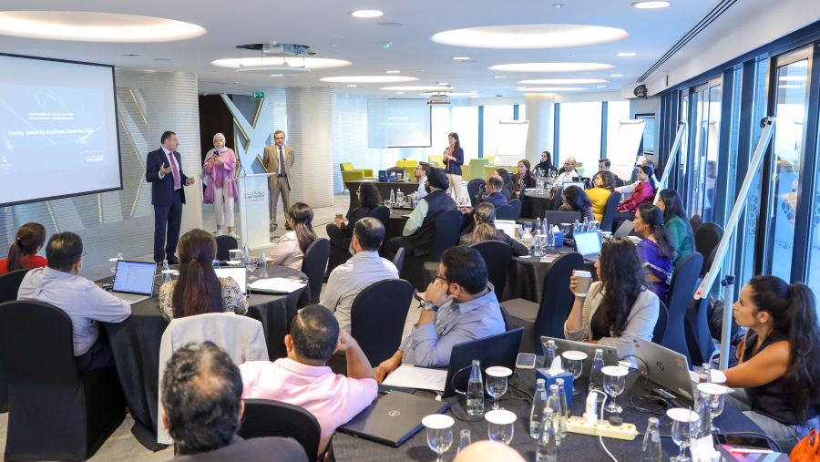 غرف دبي تختتم تنظيم 6 ورش عمل تدريبية ضمن جائزة محمد بن راشد آل مكتوم للأعمال 