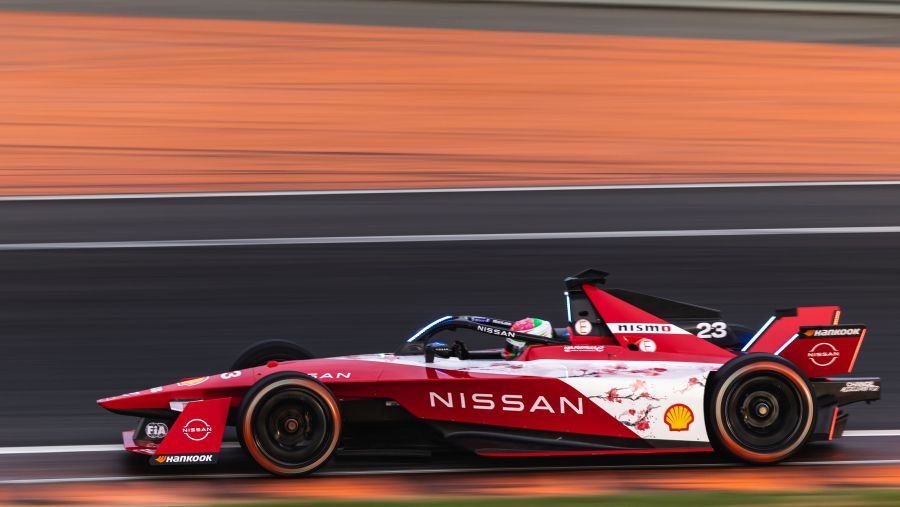 فريق "نيسان فورمولا إي" يسعى لتخفيض بصمته الكربونية من خلال مشروع "الترا سبيرولينا " المبتكر