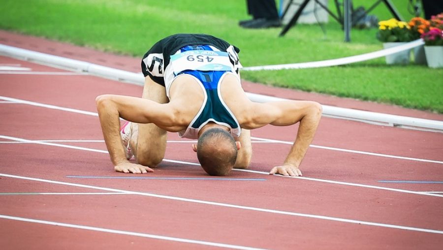 بعد تتويجه بالذهب في الصين... "المركزية تويوتا" تواصل دعمها للبطل نبيل مقابلة خلال مشاركته في "بارالمبيك باريس 2024"