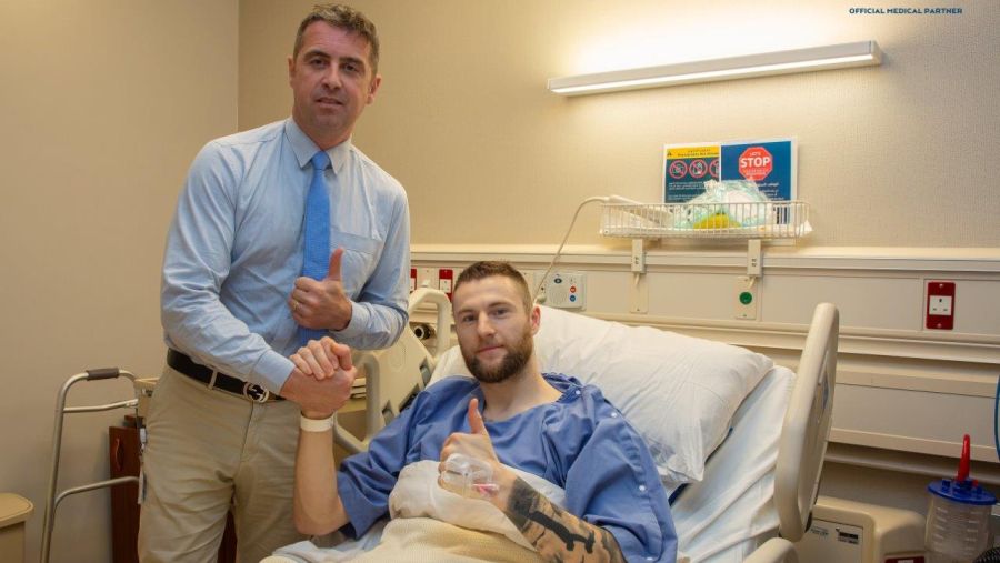 ميلان سكرينيار لاعب باريس سان-جيرمان يجري عملية جراحية ناجحة في سبيتار