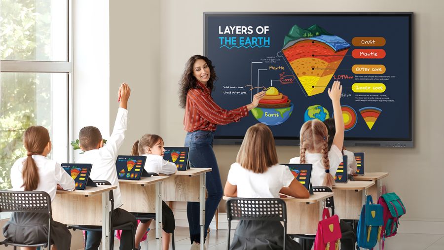 Samsung Showcases Advanced Connectivity Through SmartThings for Its B2B Displays at ISE 2024
