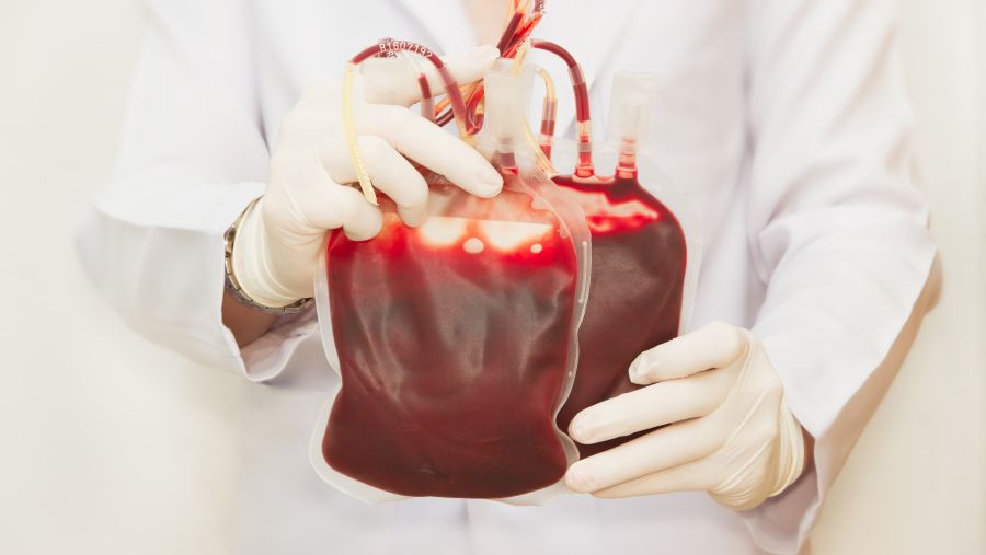 "خدمات بنك الدم أبوظبي" التابعة لشركة "صحة" تحصل على الاعتماد الدولي من" جمعية النهوض بالدم والعلاجات الحيوية" للتميز في الرعاية الصحية