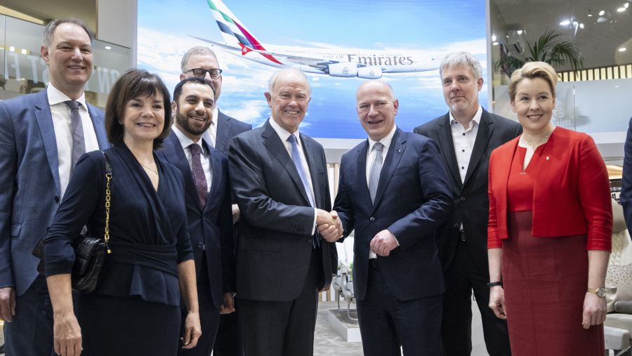 Official Opening Tour delegation including Kai Wegner, Governing Mayor of Berlin, and Franziska Giffey, Senator for Economic Affairs, Energy and Public Enterprises visited Emirates
