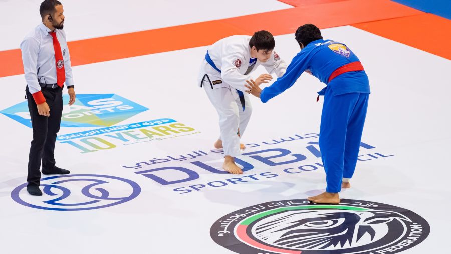 400 مشارك في بطولة الجوجيتسو بـ"دورة ند الشبا الرياضية" اليوم (الأحد)