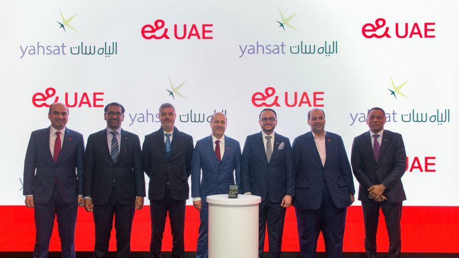 Yahsat and e& UAE to bring satellite connectivity to standard smartphones