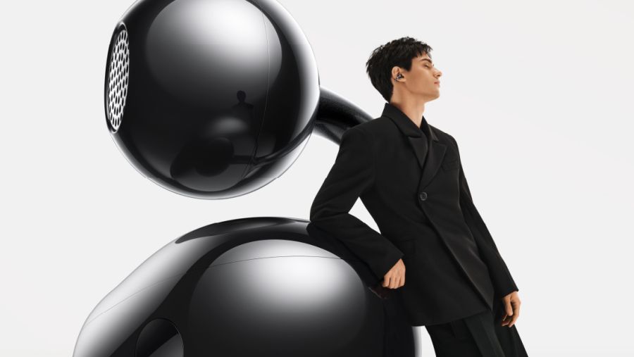 كيف يعزز التصميم المقوّس C-bridge لسماعات هواوي FreeClip أناقة وراحة المستخدمين