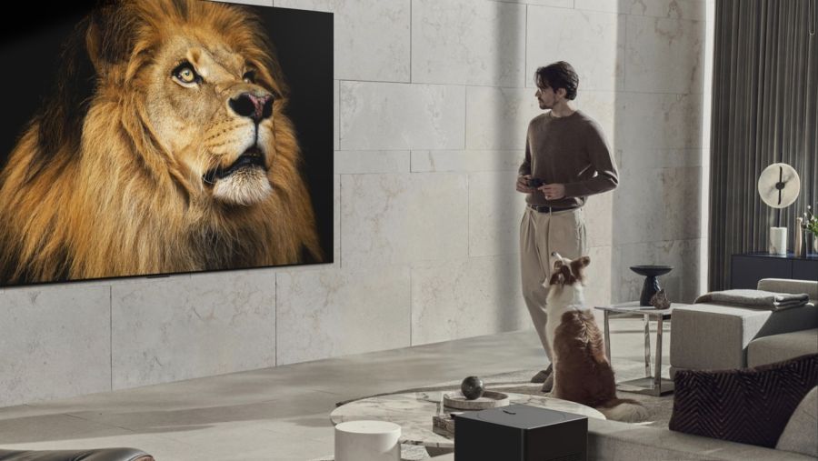 Experience the Joy of Eid with LG's Advanced Wireless TV, Perfect for Immersive Family Entertainment Screens 