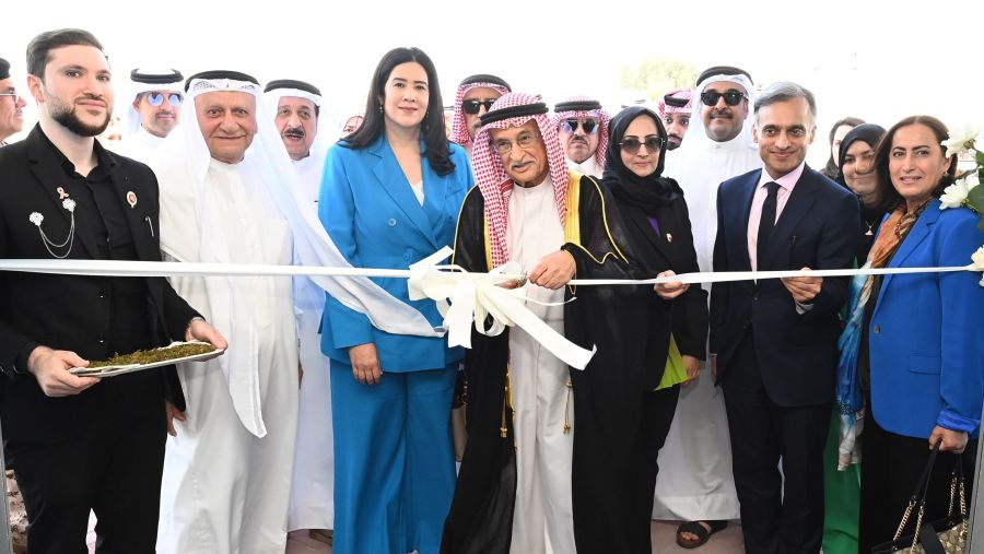 معالي رئيس المجلس الأعلى للصحة ورئيس مجلس إدارة بنك البحرين الوطني يفتتحان مشروع مركز بنك البحرين الوطني للتصلب المتعدد 