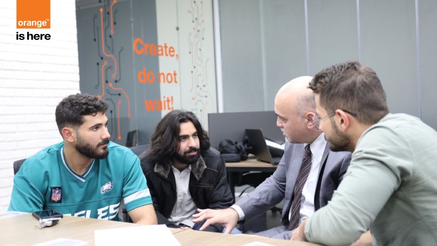 Entrepreneurs of Orange AI Incubator Enjoy Game-Based Learning  Experience with Profounders