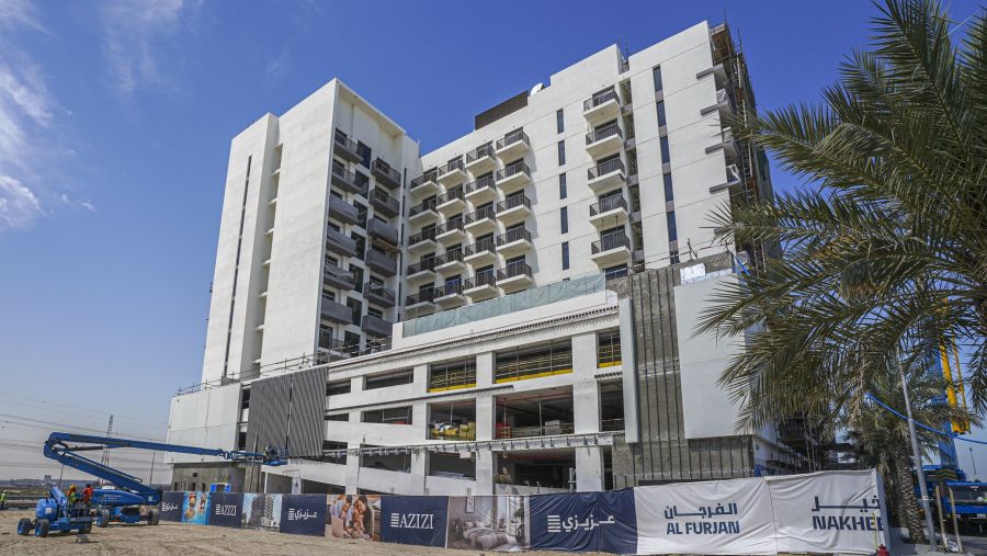 "عزيزي عنبر" في الفرجان يشهد تقدّماً متسارعاً في الإنشاءات لتصل إلى 90%