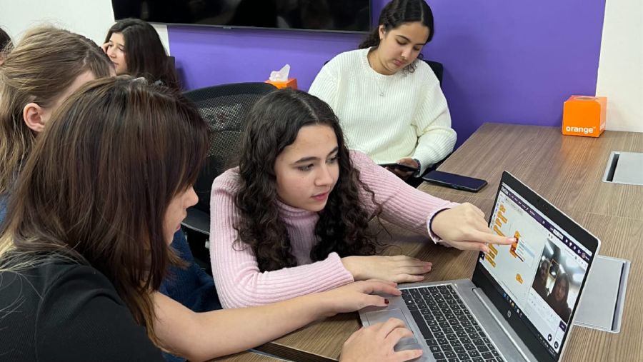 Orange Jordan Kicks off Girls in ICT Hackathon 