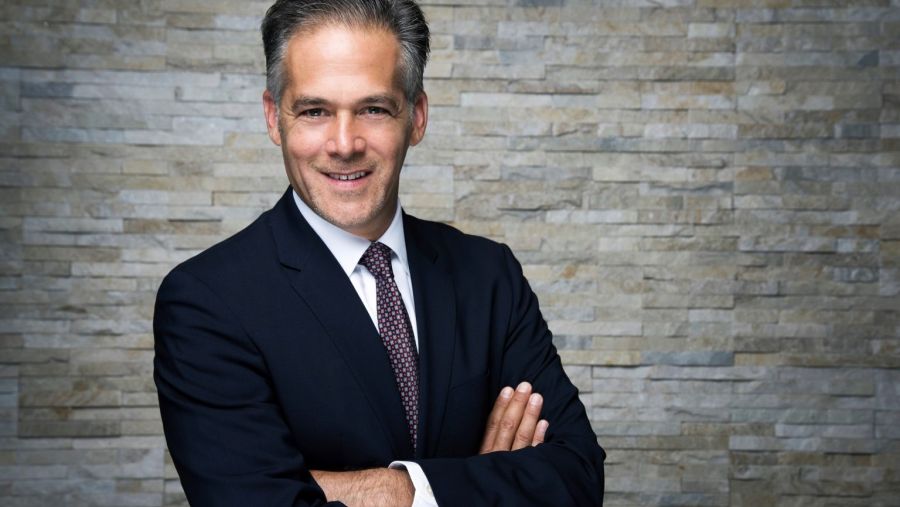 جوزيف أنيس، الرئيس والمدير التنفيذي لوحدة طاقة الغاز التابعة لشركة جنرال إلكتريك ڤيرنوڤا في أوروبا والشرق الأوسط وأفريقيا