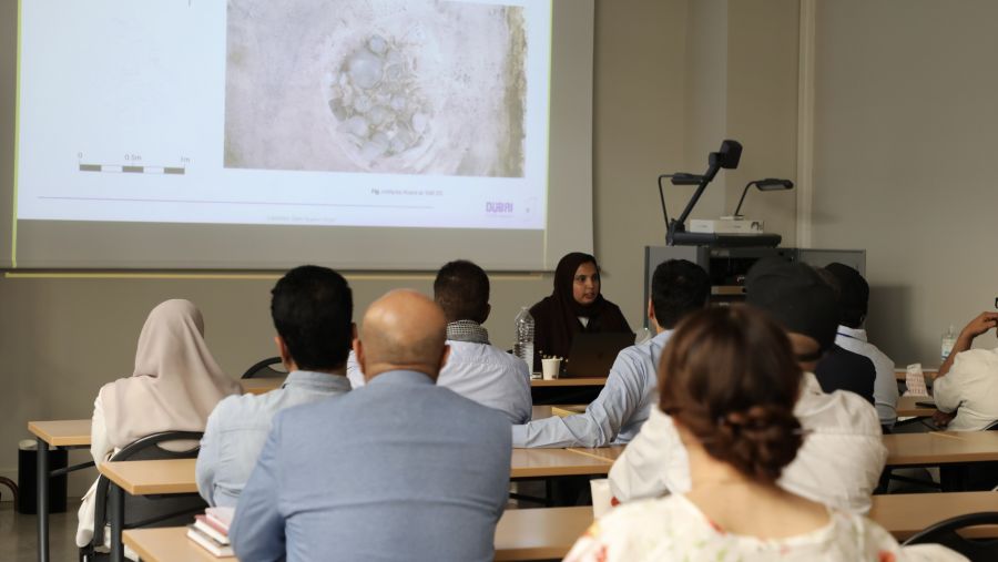 "دبي للثقافة" تستعرض إمكانيات مواقع دبي الأثرية في باريس