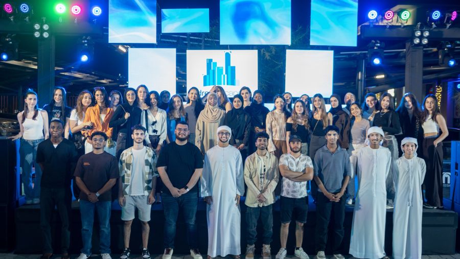 ماجد الفطيم تطلق أول معرض فني عام في تلال الغاف