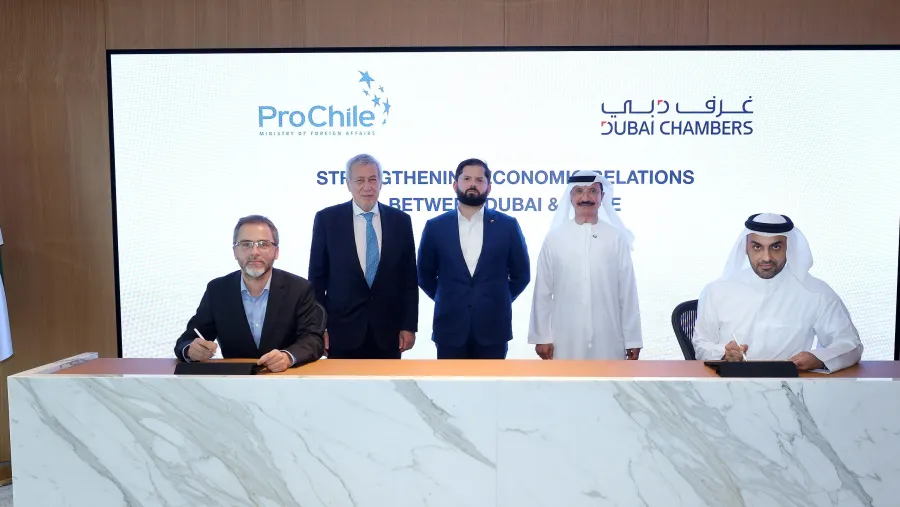 غرفة دبي العالمية تدعو لتعزيز التعاون التجاري والشراكات الاقتصادية مع تشيلي 