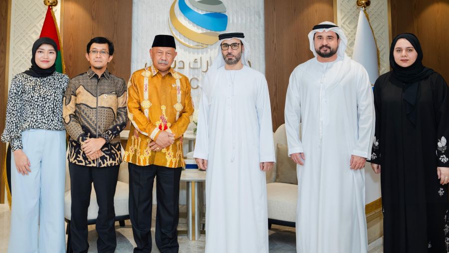 مدير عام جمارك دبي يبحث تعزيز التعاون التجاري مع القنصل الاندونيسي