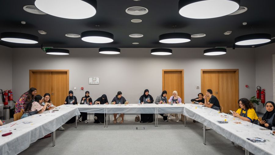 "مدارس الحياة".. أنشطة تفاعلية تعزز مهارات الأفراد