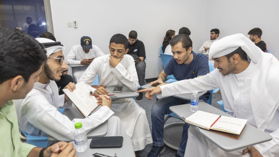 مؤسسة المبرّة الخليفية تنظم ورش عمل وجلسات نقاشية ضمن برنامج "واثق"