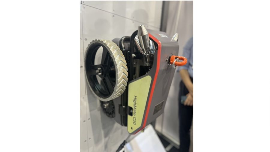 روبوت بلس بلس تطلق روبوت التنظيف HighMate C20 في معرض SMM 2024، لتعزيز الكفاءة والسلامة في صناعة الشحن البحري