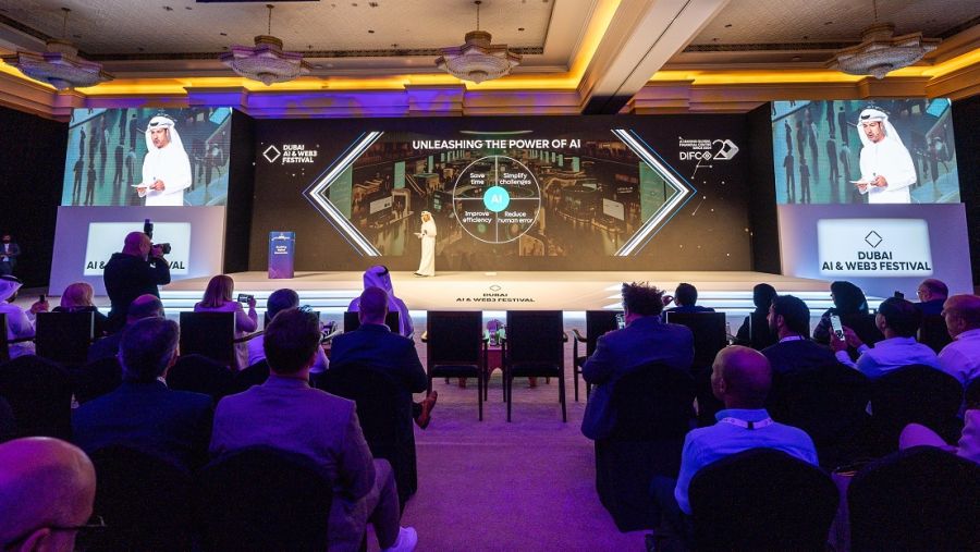 المتأهلون للتصفيات النهائية يتنافسون على الفوز بالنسخة الأولى من كأس العالم لتكنولوجيا المستقبل 