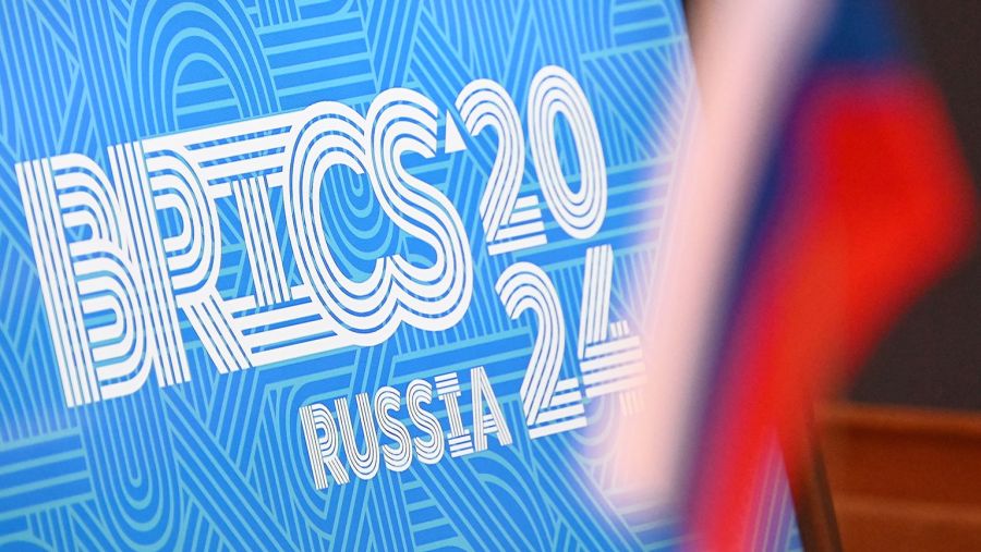 مركز البالاديوم، وهو مركز متخصص تابع لشركة "نوريلسك نيكل"، يقدم مقترحات لتعزيز الشراكة بين القطاعين العام والخاص في دول مجموعة البريكس