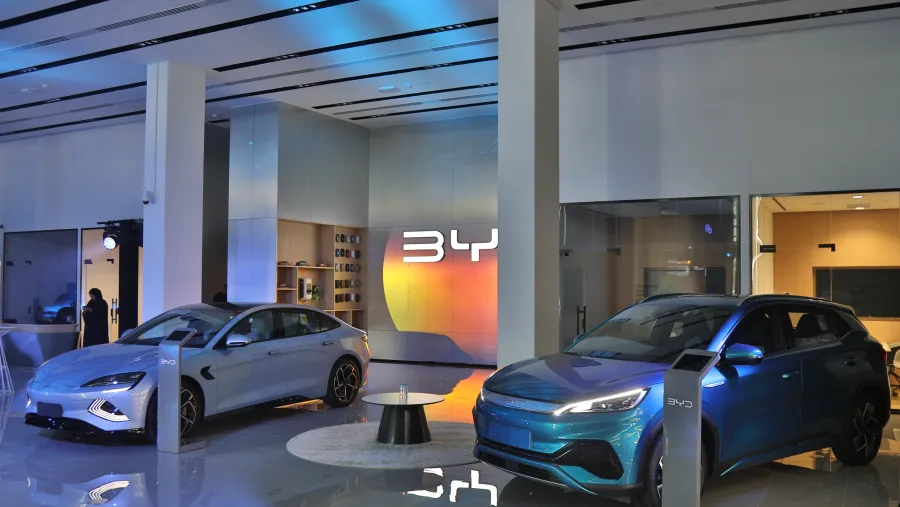 Al-Futtaim Electric Mobility Company Unveils First BYD Abu Dhabi Showroom: Pioneering Electric Innovation in the Capital 